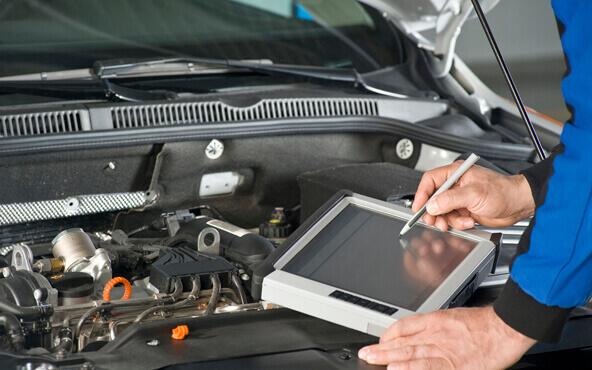 Diagnotics tools reading engine data from a Range Rover